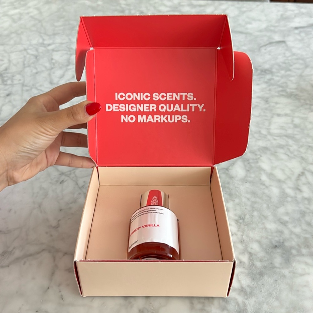 Dossier Ambery Vanilla Brand New in Box!!